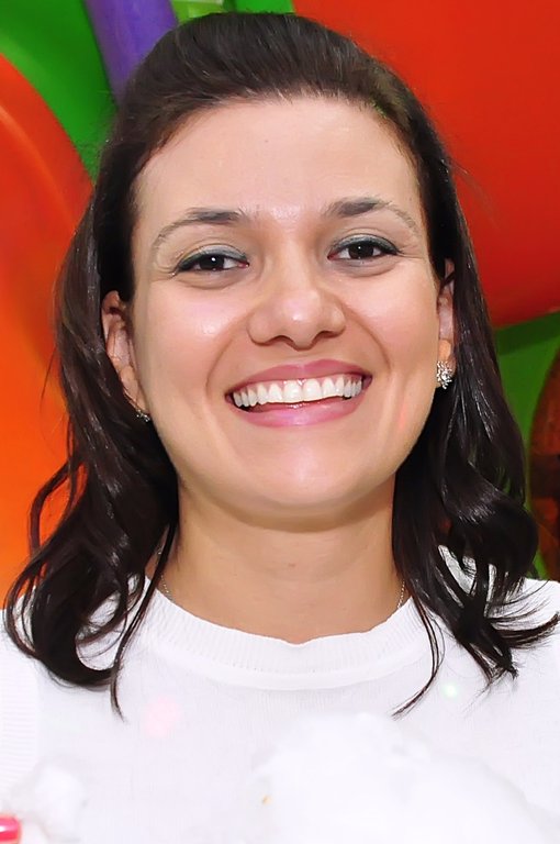 Dra. Gabriela S. Silva